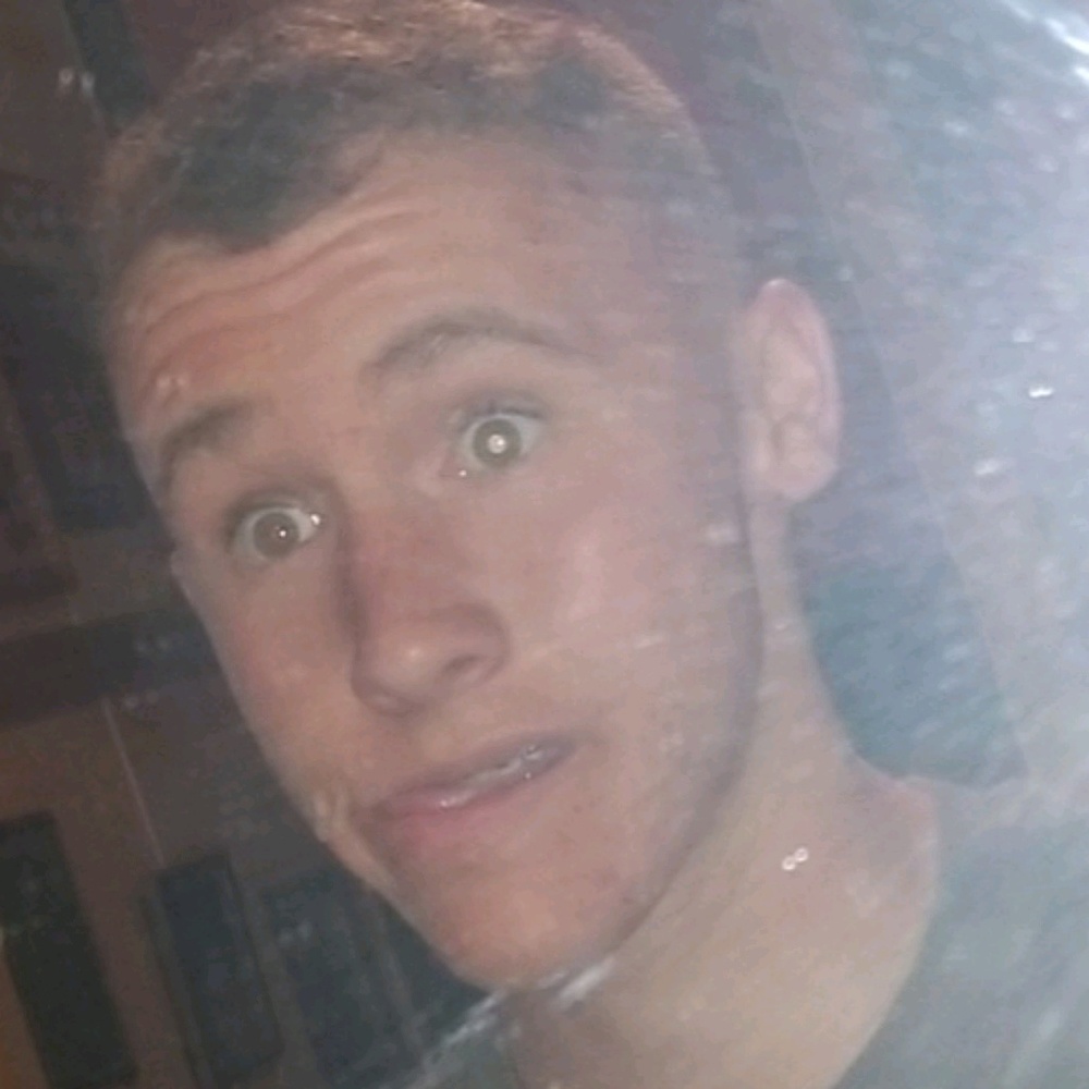 Meet your Posher, Drew